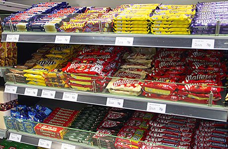 Pay special attention to the main confectionery display fixture. More than 80% of confectionery sales is taken by products on the main fixture.