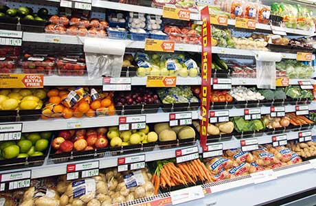 August provided further disappointment for Scotland’s food retailers, with like-for-like sales down by 3.5%. However, the gap between the decline in Scotland and that in the UK has narrowed again.