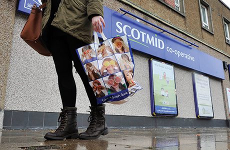 Inside and out at Scotmid’s Moredun store. The shop had a comprehensive energy-saving retrofit and Scotmid has used the knowledge gained to invest in energy-saving changes at other stores. The savings helped maintain profitability in a period when revenue fell.