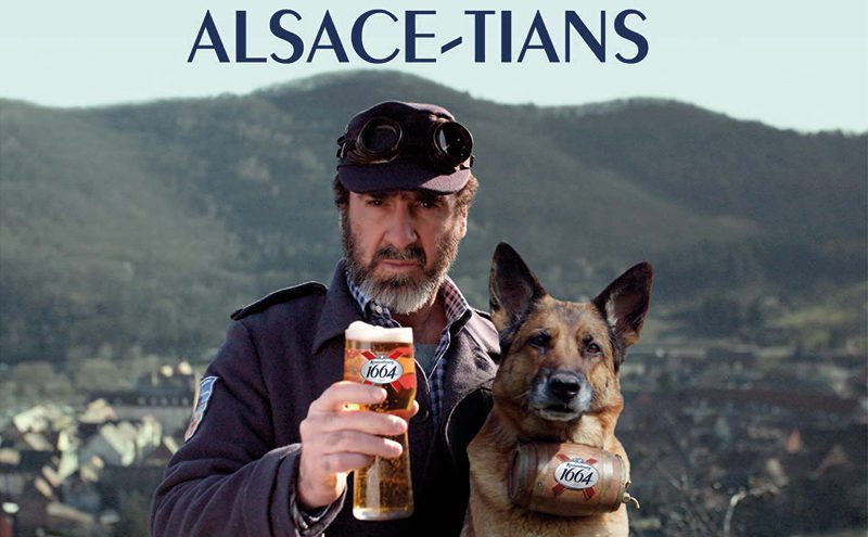 Eric Cantona and friend, arriving just in time in Kronenbourg 1664’s summer ads.
